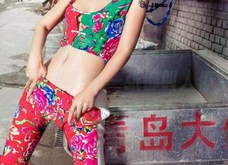 AISS爱丝(黄金版) – 选美图，这就是萱萱的逛街时装大片！每一张都叫人停下脚步，估计连购物袋都想来个自拍！