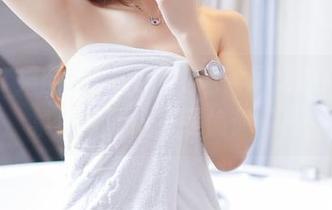 GIRLT果团网 – 意外发现，周妍希内衣合集里的壁纸总是偷偷闪耀