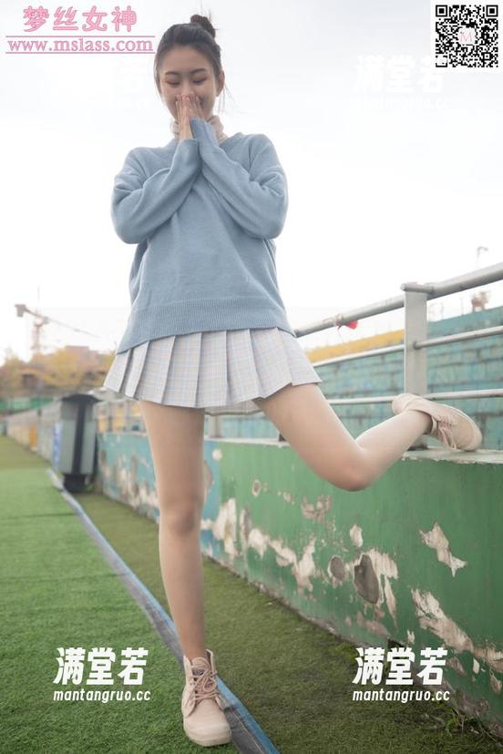 MSLASS梦丝女神 - 张灵儿泳衣写真，竟然让我想起了夏天的微风，分享不分享，都是微妙的选择！