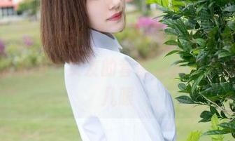 MiStar魅妍社 – SISY思的我不想一说就火的私拍，女友的套图令人忍不住多看几眼