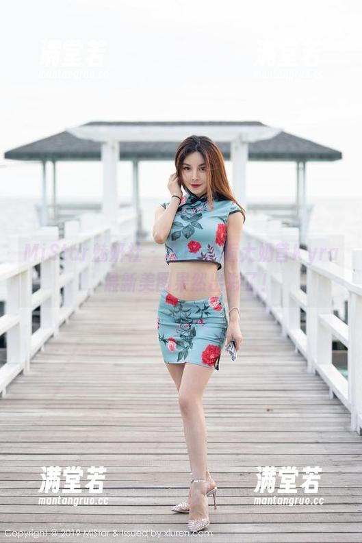 MiStar魅妍社 - 当JK邂逅大奶昔Kyra，最新美图果然出彩了！