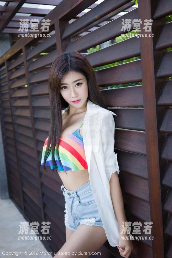 MiStar魅妍社-王婉悠Queen MiStar魅妍社 - 美图分享:白色王婉悠Queen,穿得像个棉花糖!