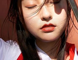 MiiTao蜜桃社 – 连体衣职场穿搭吗？王婉悠Queen的写真让我心里犯嘀咕。