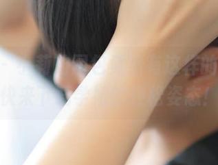ROSI – 小莉的图包竟然有这样的效果，快来下载学姐的轻松姿态！
