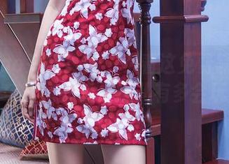 TouTiao头条女神 – 不看这免费黑白套图，怎么会知道信悦儿有多会玩？