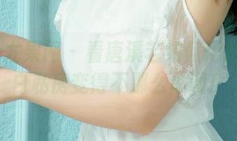 UGirls尤果网 – 看唐溪若如何用原图把纯白私房变得不那么单调！