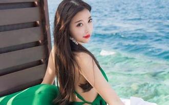 XIAOYU语画界 – 恩，cherry绯月樱和她的JK图包组合，透着点小俏皮，分享一下吧！