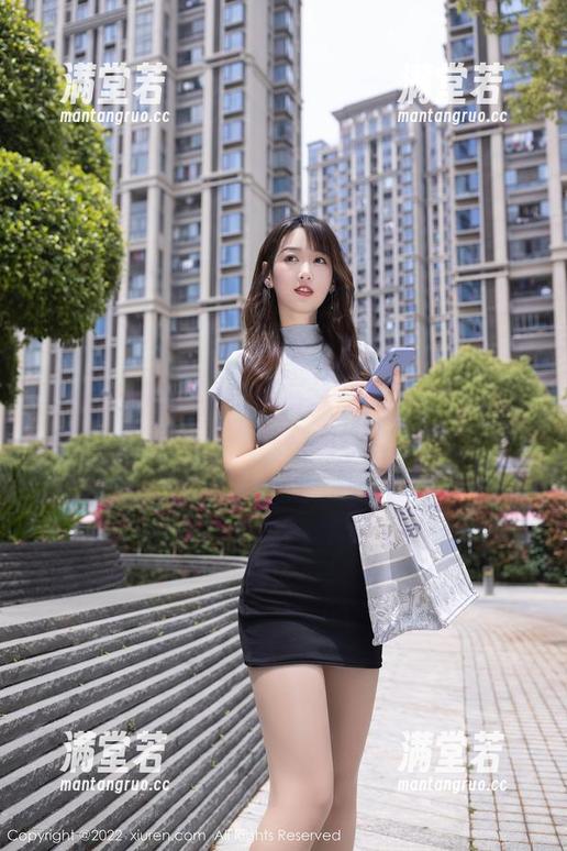 Xiuren秀人网-徐莉芝Booty Xiuren秀人网 - 欣赏徐莉芝Booty的裸足醇风,资源一键领取,快来!