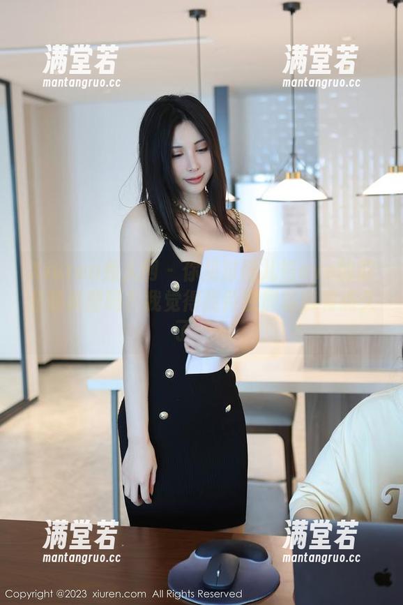 Xiuren秀人网 - 你见过雨儿酱eve的职业装美图吗？我觉得我待在屏幕前有点久了……