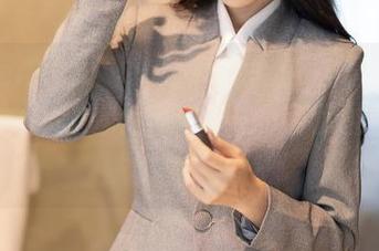 Xiuren秀人网 – 分享那些二次元和现实交错的瞬间，麻吉小兔子的新套图展示了妹妹的气息！