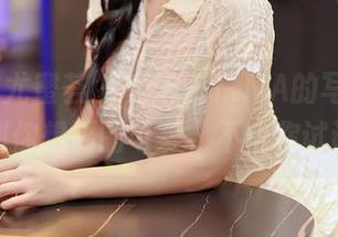YouMi尤蜜荟 – 在娜娜TINA的写真里，找到你想要的可爱，不信你试试？