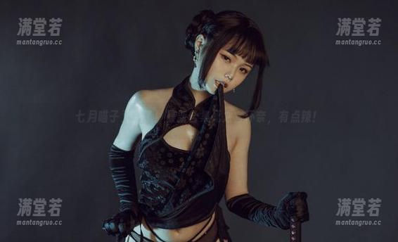 七月喵子又来了！最新合集死之宫环奈，有点辣！