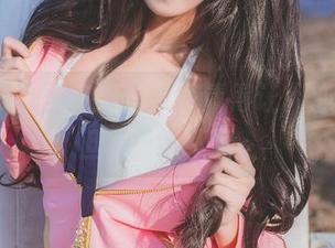 三度69万圣节图册，高清得让人心生恐惧但又想继续看。