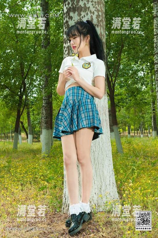 丽柜 - 双人写真来啦！小璐璐和我的最新合作，看我们怎么玩“面瘫好朋友”！