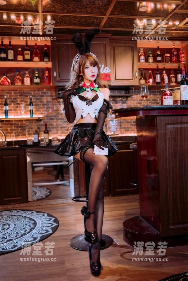 这组仙女月的可爱在线美图，恨不得一整天都想回味！