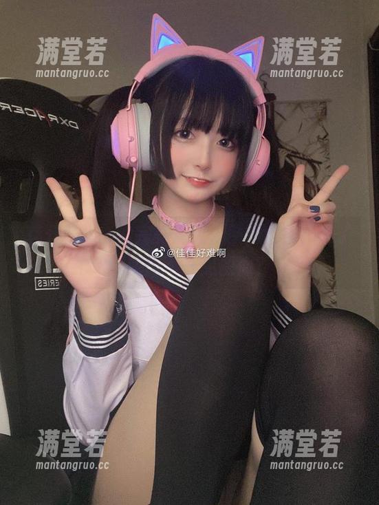 佳佳酱ovo的完美夏天，原图全集，来了！如何不一见倾心？