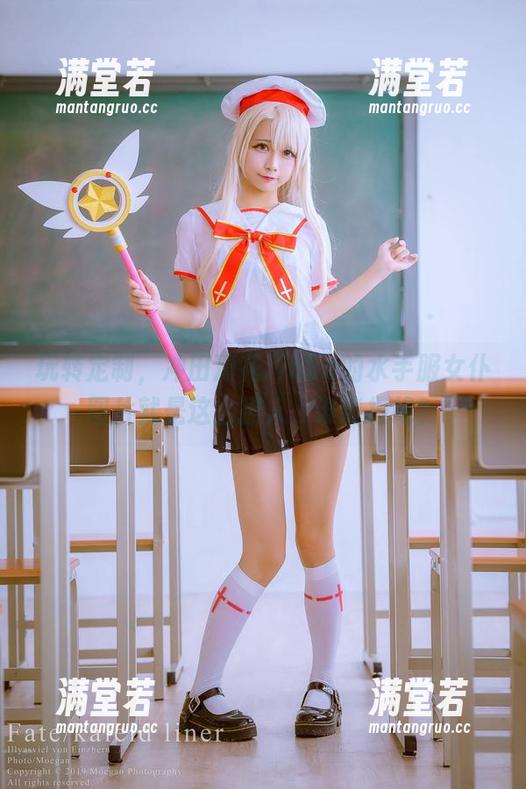 玩转定制，冲田凛花rinka的水手服女仆图片就是这么撩人，谁能拒绝？