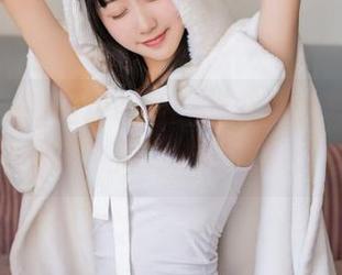 睡觉前一张喵糖映画的粉红护士定制图片，保证梦里都是漫漫的粉红色！