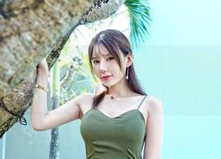 嗲囡囡 – 套图来啦！梦小楠小夜猫用校服告诉你：青春是一种没有下限的穿搭！