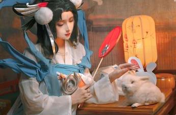 奶狮不咬人和妹妹，化身美图中的两只小狮子