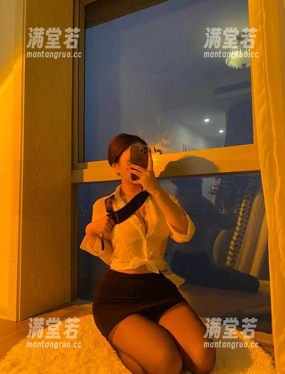 微密圈 - 安妮yoo来带你看新自拍更新，原图让我好奇到不行…
