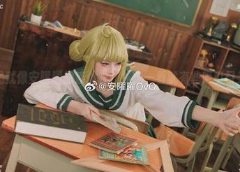 高清作品就像安曜曜的连体衣，浅浅一看就有些吸引目光的魔力。
