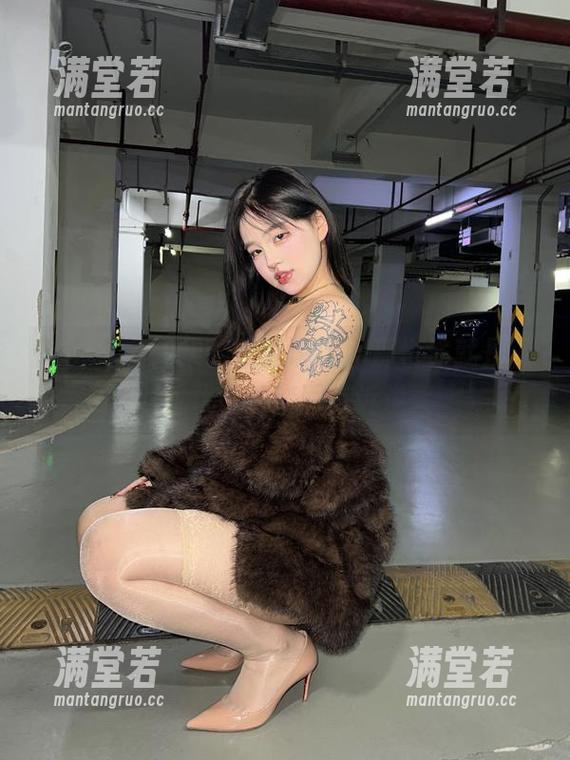 微密圈 - 如果豹纹能说话，那也许就是小优优子的套图在诉说
