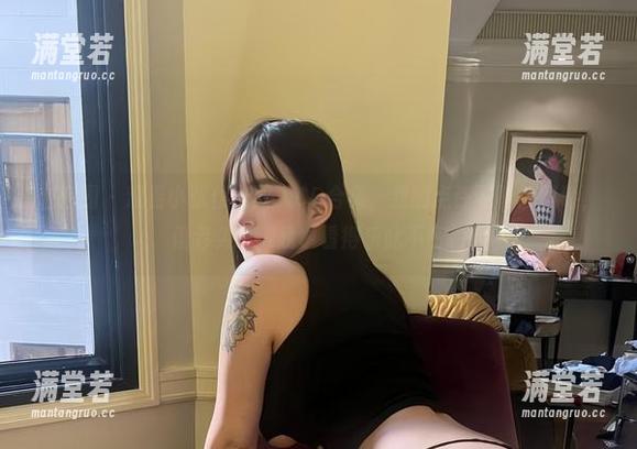小优优子 微密圈 - 观看小优优子双人CP合集,我的点评可能会很毒,但老实说,我也看得乐此不疲。