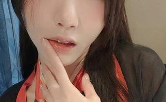 微密圈 – 谁能想到，小玉吃果冻的‘本钱实足’合集这么好，下载前我真没做好准备。