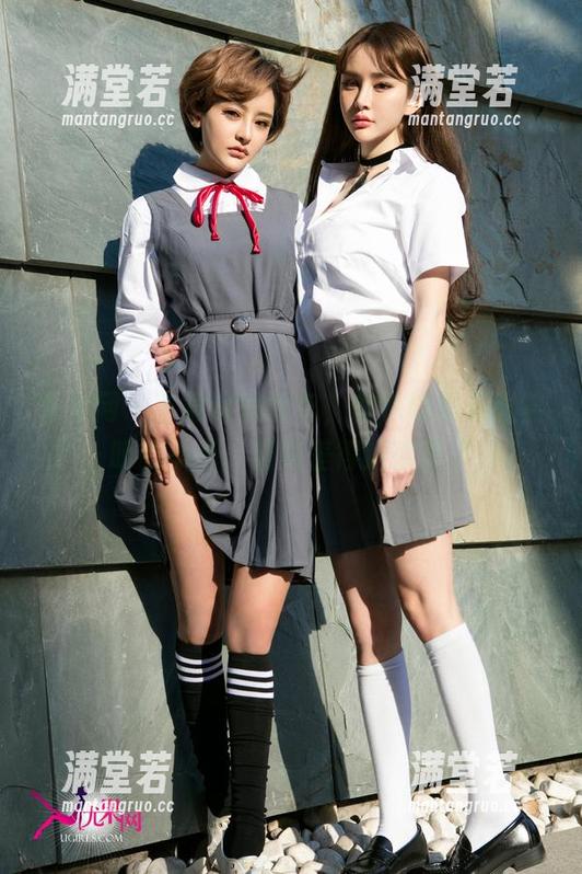 尤果网-张芷昕 尤果网 - 下载这份图包,你也能拥有张芷昕的美脚,虽然差得远就是了