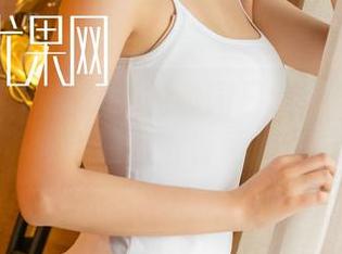 尤果网 – 说走就走的校园日常：球球的写真作品尽显青春模样