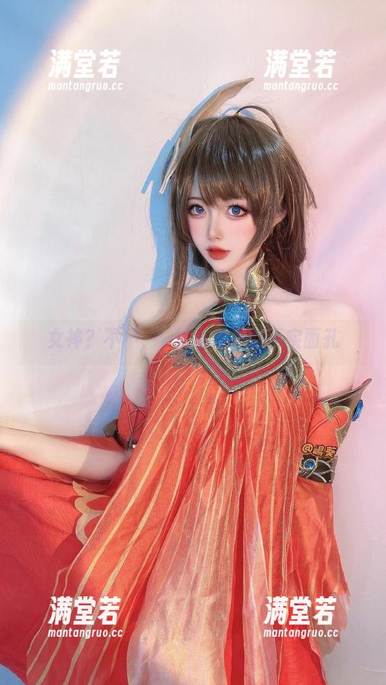 女神？不不，嶋葵私拍里的真实面孔