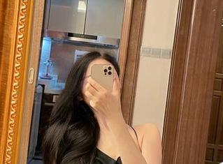 微密圈 – 流行色？左公子666红色套装合集，想必是放烟火的时刻！