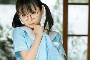 合集里的幼水铃衣，怎样才能把温泉体操服穿得这么别致？