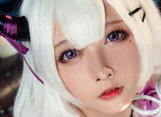 拜托，谁来评价念念_D的定制僵尸娘写真？