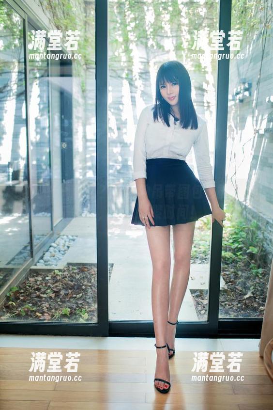 推女郎 - 什么？星辰的吊带图包也能免费领取，赶紧抓紧时间！