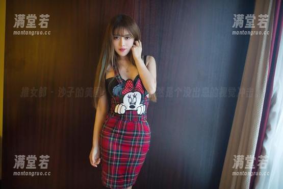 推女郎 - 沙子的美图：死库水，依然是个没出息的视觉冲击。