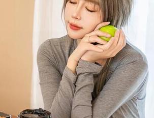 星颜社 – 翻翻李若汐ci的夏日图集，不知不觉就沉迷在这片色彩里。