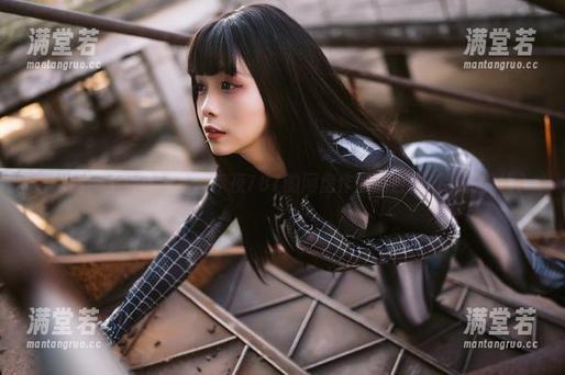 蕾姆刚换上女仆泳装，末夜787的网盘作品能否逃过我的视线？