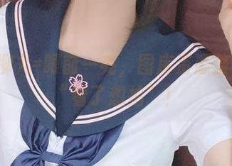 短裤+柳丸=眼前一亮，图库资源整个一个“看了想拍”！