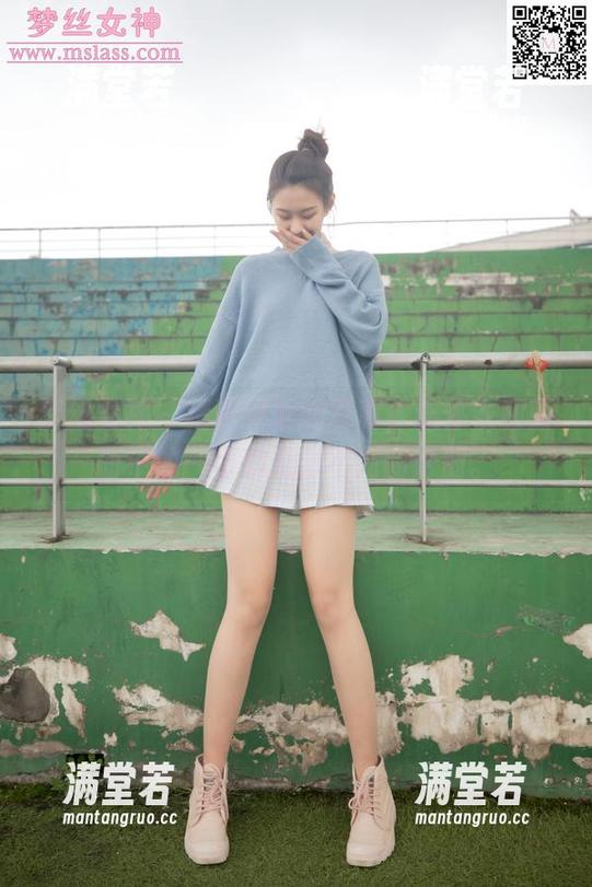 梦丝女神 - 精选灵唯的写真，连体衣和画面中的一切都是聊不完的话题。