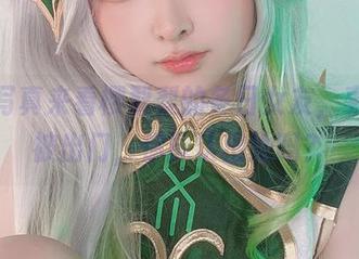 最新写真来看樱梨梨的冬日女友，裹着棉被出门，你能认出她吗？