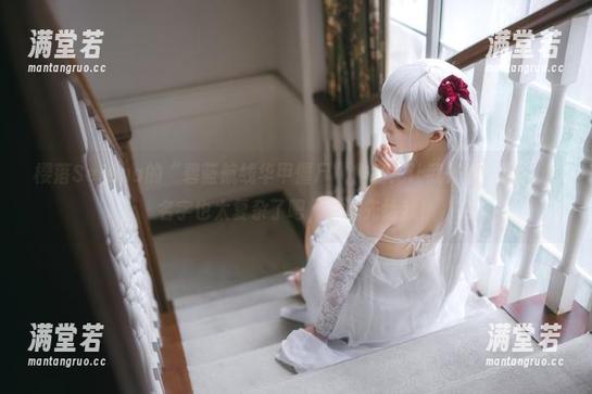 樱落Selena的“碧蓝航线华甲僵尸”作品？让我先缓一缓，这名字也太复杂了吧，资源先给我！
