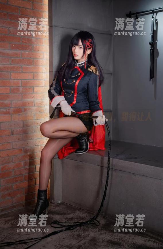 海克斯科技小蛋糕：婚纱福利，甜得让人痴迷的大腿根儿！