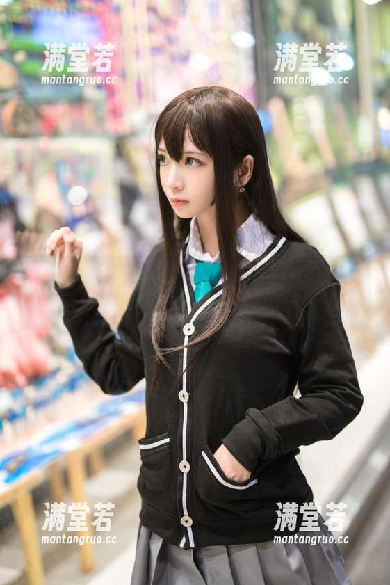 疯猫ss的教室写真集：你见过哪个课堂这么“疯”吗？