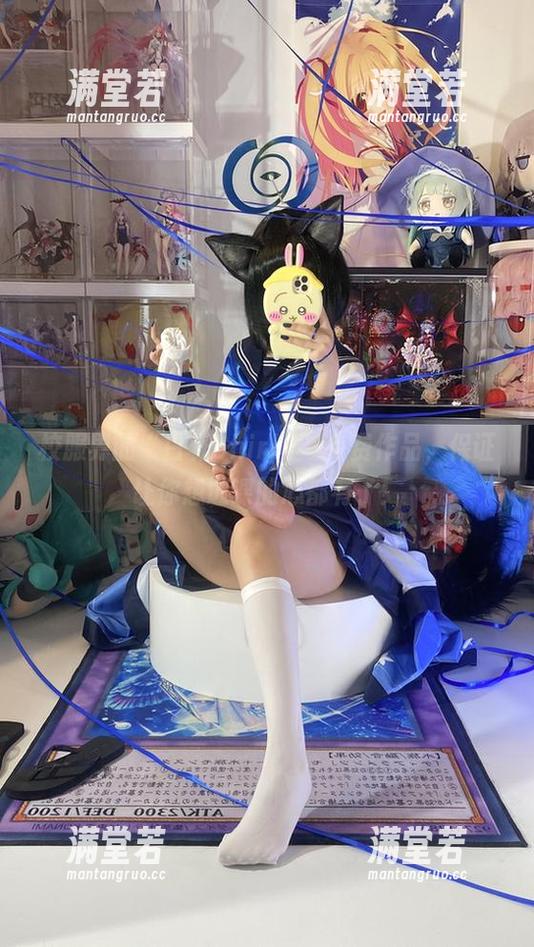 校服界的“白栎Shirly”免费作品，保证让你想逃课的心都有了！