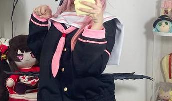 就问你见过高清女友图片吗？白栎Shirly一出场我想集齐所有表情包！