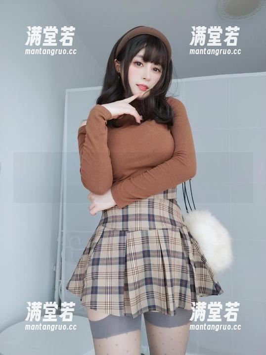 白银81的女仆小兔子全集，兔子也能颠覆我的三观
