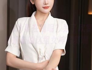 秀人网 – 为啥要在线呢？为了欣赏Carol周妍希的这组女神写真啊