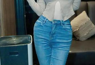 秀人网 – 写真外拍，杨紫嫣Cynthia驾驭“死库水”的实力，让人不敢直视